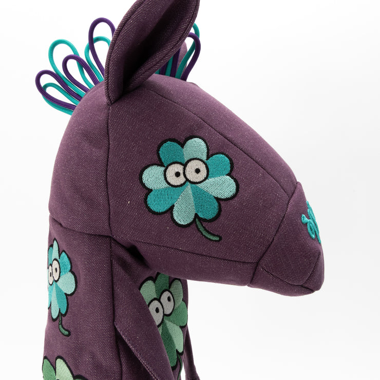 LUCK will come Violet